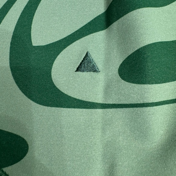 Balance Athletica Vitality X Cosmopolitan the ascend pant in botanical green - Picture 9 of 9